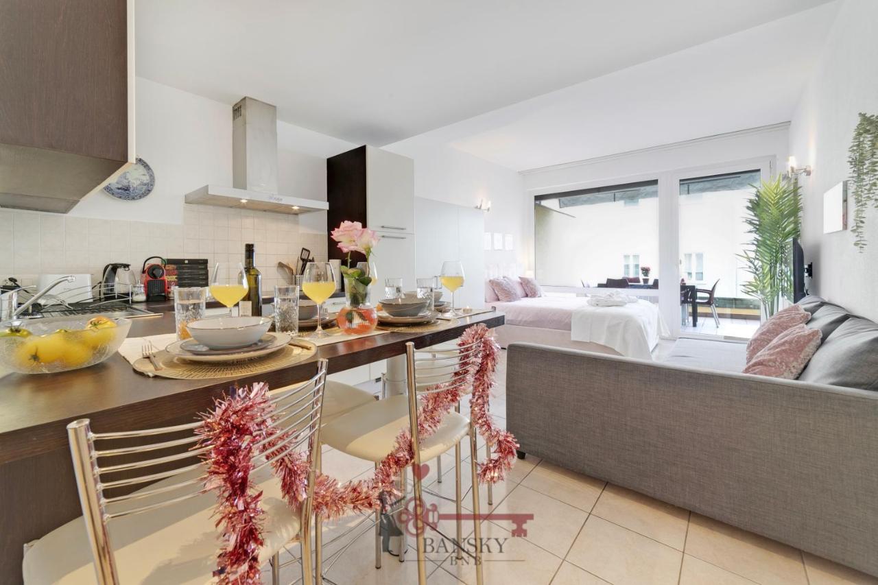 'Cuore Di Rose' Parking - Welcome Set, Netflix, For 4 Persons -By Easylife Swiss Lugano Exteriör bild